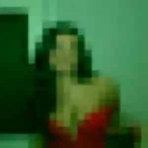 Profil de Inaya à Allonnes (30 ans) - rencontre libertine gratuit