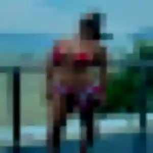 Nadia (45 ans) à Beaucaire propose un rencontre libertine aujourd'hui