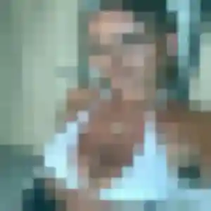 Rencontre Delice, 23 ans à Beaune en privé