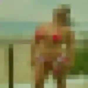 Photo de Nelly à Beaurains (43 ans) - rencontre libertine anonyme