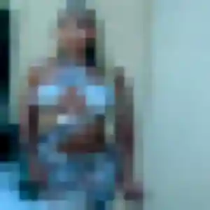 Sexy Albane, 19 ans à Bouillargues - voir sa photo