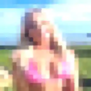 Photo de Yvonne à Bourges (22 ans) - rencontre libertine gratuit