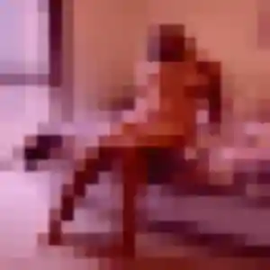 Rejoins Claire, 21 ans à Carqueiranne en privé