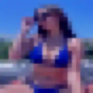 Dorothee (33 ans) à Cessy propose une rencontre ce soir
