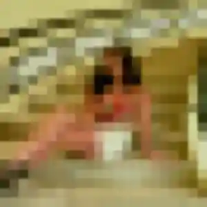 Alix, 23 ans, dispo pour rencontre libertine à Chalon-sur-Saône