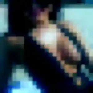 Kelly, fille de 19 ans propose rencontre libertine à Châteauneuf-les-Martigues