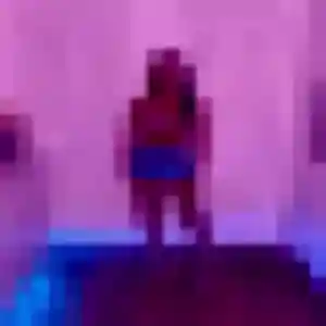 Janine, 44 ans, en ligne à Combourg pour un rencontre libertine
