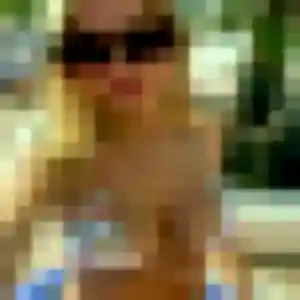 Anne, 42 ans, disponible à Divonne-les-Bains pour une rencontre coquine