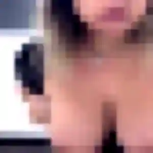Aurelie, 40 ans, cherche un rencontre libertine à Dole