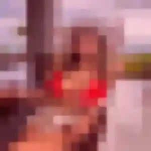 Severine, 38 ans, en ligne à Domène pour une rencontre coquine