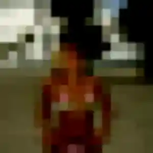 Rebecca, 38 ans, cherche un rencontre libertine à Égly