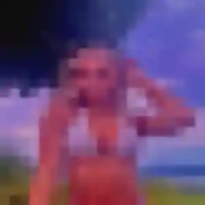 Photo sexy de Iseult, 19 ans à Falaise - rencontre sans lendemain