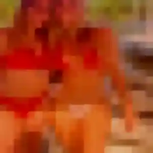 Photo de Melodie à Ferrière-la-Grande (25 ans) - rencontre libertine anonyme