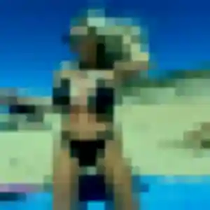 Flore, 19 ans, dispo pour rencontre libertine à Floirac