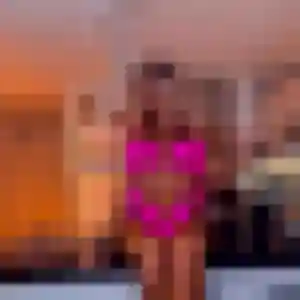 Photo sexy de Bertrane, 38 ans à Fresnes-sur-Escaut - rencontre coquine