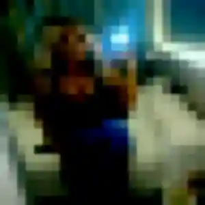 Elise, fille de 24 ans veut rencontre libertine à Gannat