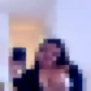 Gisele, 26 ans, dispo pour rencontre libertine à Gennes-Val-de-Loire