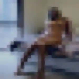 Photo privée de Laura, 34 ans à Hennebont - plan discret