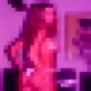 Faustine, femme de 22 ans propose rencontre libertine à Homécourt