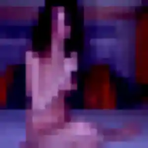 Contacte Eva, 24 ans à Issoudun gratuitement