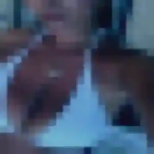 Delice, 21 ans, disponible à Jeumont pour un rencontre libertine