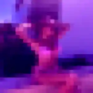 Salome, fille de 45 ans propose rencontre libertine à Lavaur