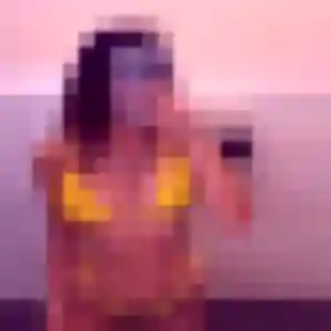 Samantha, 29 ans, disponible à Lesquin pour une rencontre coquine