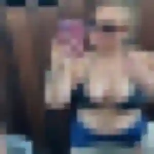 Flavie, 41 ans, dispo pour rencontre libertine à Longueau