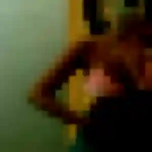 Zina, 23 ans, connectée à Lure pour une rencontre coquine