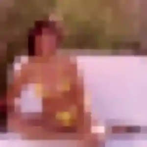Gaelle, 19 ans, connectée à Mazan pour une rencontre coquine