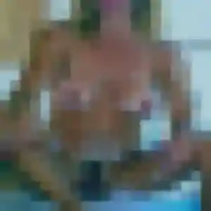 Amandine, 31 ans, dispo pour rencontre libertine à Milhaud