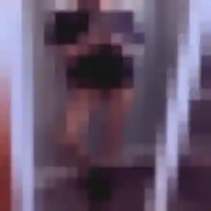 Therese, fille de 41 ans propose rencontre libertine à Mont-Saint-Aignan