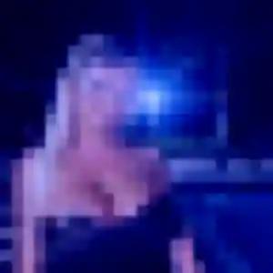 Corinne, 34 ans, dispo pour rencontre libertine à Montesson