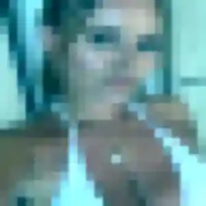 Profil de Dina à Mûrs-Erigné (21 ans) - rencontre libertine anonyme