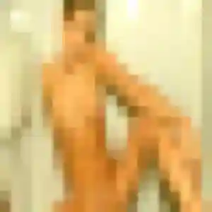 Photo de Nadine à Neuilly-Plaisance (20 ans) - rencontre libertine gratuit