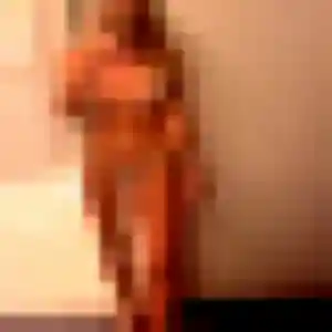 Rencontre Lucienne, 19 ans à Nevers en privé