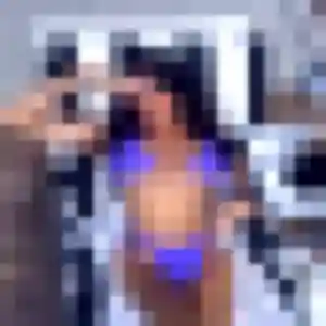 Photo de Anne-Marie à Oignies (24 ans) - rencontre libertine gratuit