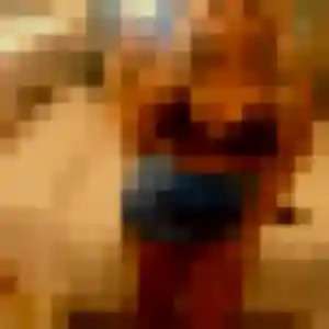 Huguette, 25 ans, cherche un rencontre libertine à Pézenas