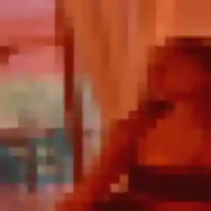 Lou-Anne, 21 ans, dispo pour rencontre libertine à Pont-Saint-Esprit