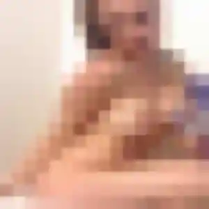 Lola (39 ans) à Port-Saint-Louis-du-Rhône propose un rencontre libertine maintenant
