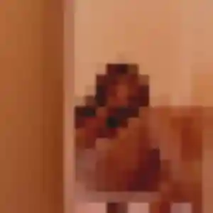 Irina, 21 ans, en ligne à Riom pour une rencontre coquine