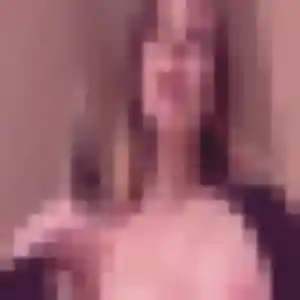 Photo perso de Estee, 36 ans à Saint-Esprit - plan discret