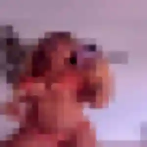 Capucine, fille de 28 ans cherche rencontre libertine à Saint-Genest-Lerpt