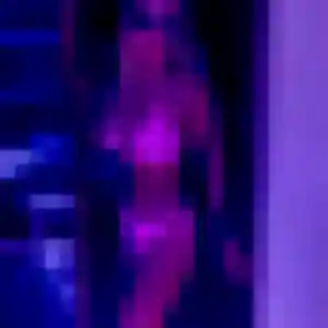 Melodie, femme de 23 ans cherche rencontre libertine à Saint-Leu-la-Forêt