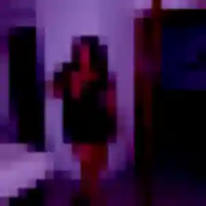 Photo exclusive de Amira, 23 ans à Saint-Martin-d'Uriage - rencontre sans lendemain