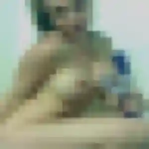 Photo exclusive de Dina, 36 ans à Sainte-Savine - plan discret