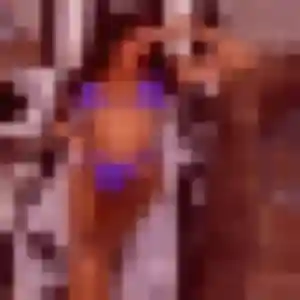 Zelda, 40 ans, connectée à Servian pour une rencontre coquine