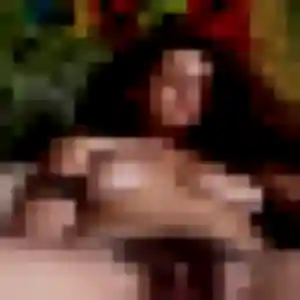 Aurore, 32 ans, connectée à Valdahon pour un rencontre libertine
