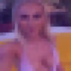 Jolie Svetlana, 45 ans à Versailles - voir sa photo