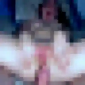 Eva, 31 ans, en ligne à Ville-la-Grand pour un rencontre libertine